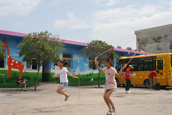 ���Ϲ��I(y��)��W(xu��)��(j��ng)��(j��)�Q(m��o)�׌W(xu��)Ժ����ϵ�P�h�������ж����������(hu��)��(sh��)�`�(du��)������ʡƽ�ɽ���P�hѦ���(zh��n)���Ӝϴ���ӢС�W(xu��)�_(k��i)չ֧�̻��(d��ng)���e�k��ӢС�W(xu��)��һ��Ȥζ�\(y��n)��(d��ng)��(hu��)��׌�W(xu��)���w��(hu��)�W��ƥ�˾��񡣈D�����K��ِ��
