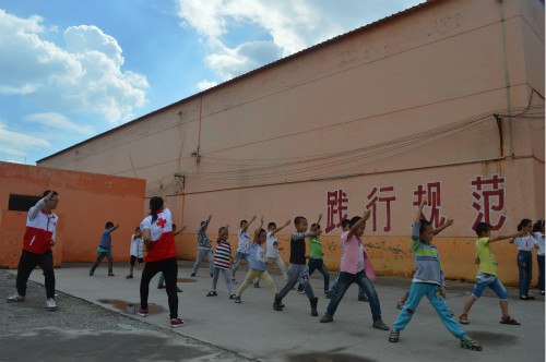 �x�ЌW(xu��)Ժ�tʮ��ů��־Ը����(w��)�(du��)��ɽ��ʡ�����н��ڿh��Ȫ�l(xi��ng)־Ը����(w��)�����Ȫ�l(xi��ng)�ĺ��ӂ��_�O(sh��)��ȭ���n�����g(sh��)�n������(qi��ng)�w�|(zh��)�����M(j��n)��������ȫ��l(f��)չ�� (2)