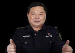 全國人大代表、黃山“守松人”